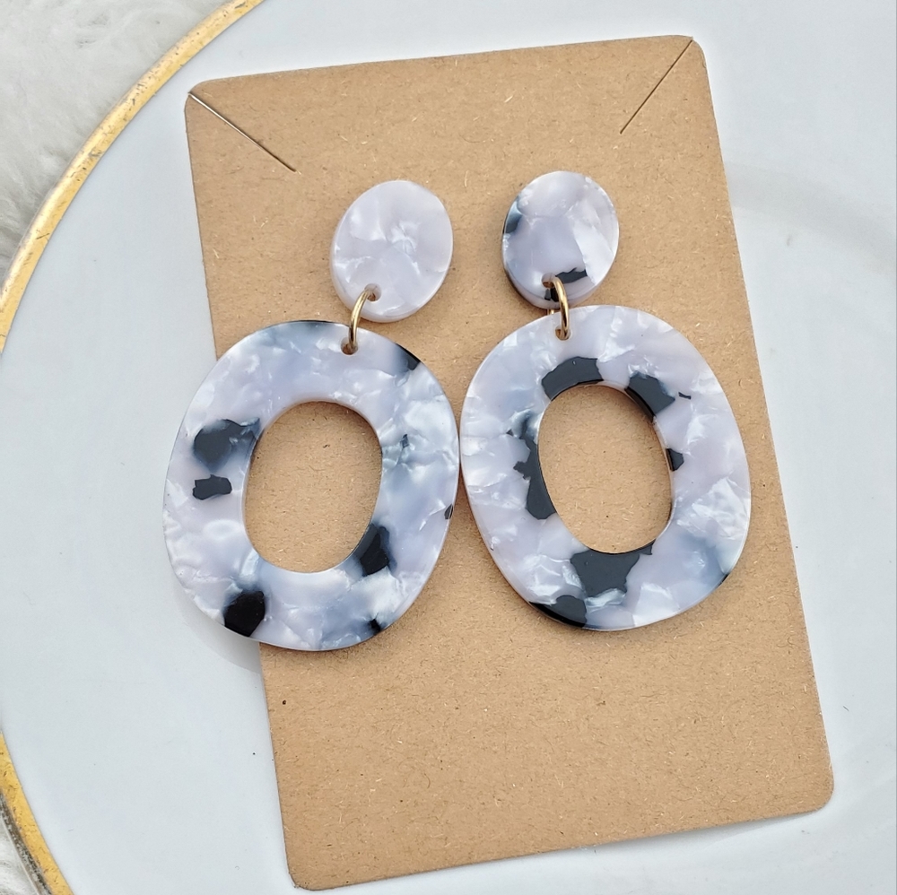 💫 5/$25 Acrylic Boho Earrings